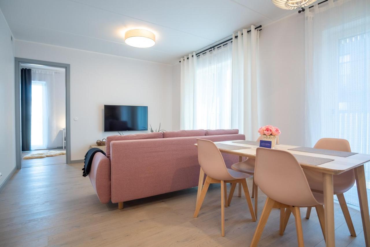Dream Stay - Brand New Apartment With Balcony & Free Parking 塔林 外观 照片